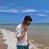 阿男唠唠车头像