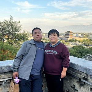 孙四妮头像