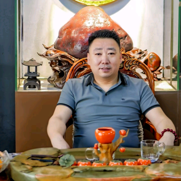 柳州汽修李哥头像