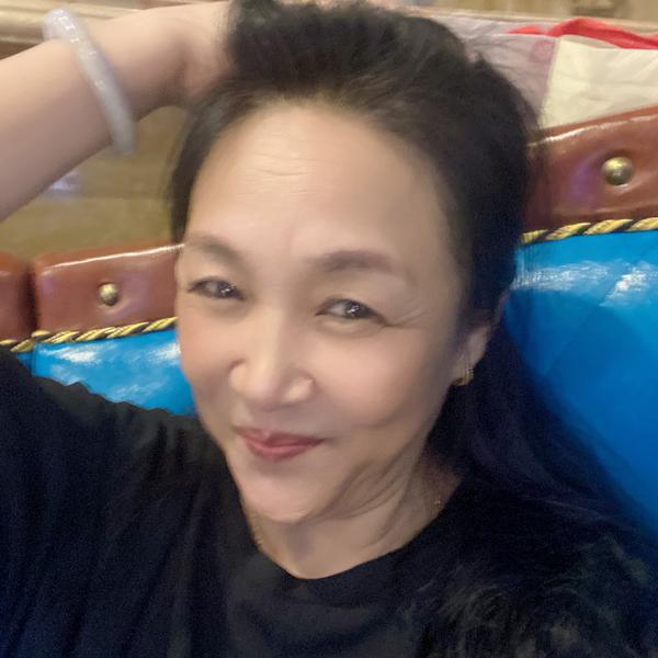 快乐一家155415584头像