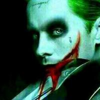 幽灵摇晃的夜头像