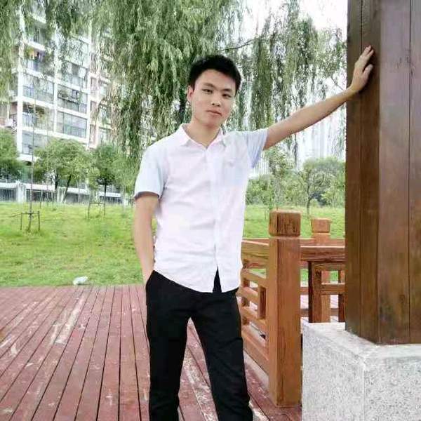 武汉袁峰法系车头像