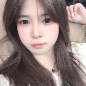 不⁴辣妹好烦头像
