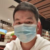 说川普的小何头像