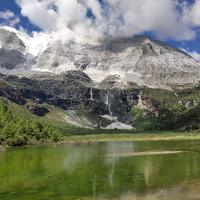 清茶远山小坊头像