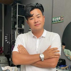 夏爱歌（带新人）头像