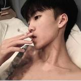 刘LYX111111头像