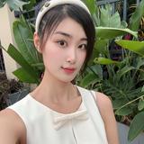 谭宝宝户外头像