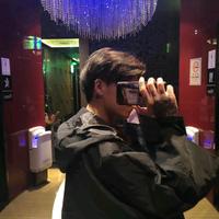 轩轩在河之洲头像