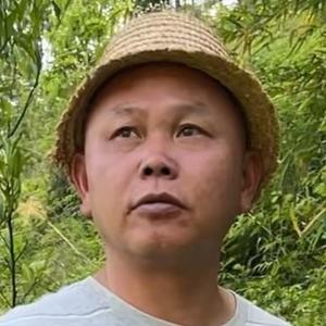 拓荒头像