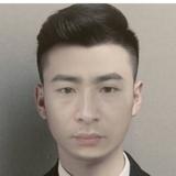 小艺soli头像