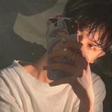 郑点钱219头像