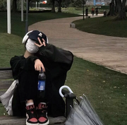 用户9384828131818的个人资料头像