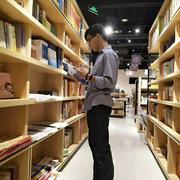 潜学丶的个人资料头像