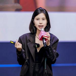 Helen做跨境头像