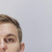 zvekov的个人资料头像