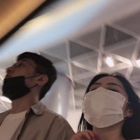 一对小黄靴头像