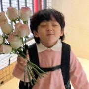 其实256的个人资料头像