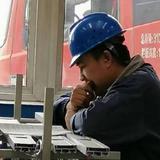 张严律己头像