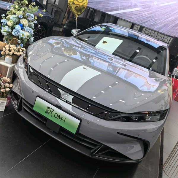 汽车销售阿洪头像