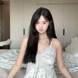 沪漂女孩艺轩晚8点直播