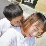 努力赚钱买车的小青年头像