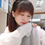 认真戴娜0s1头像