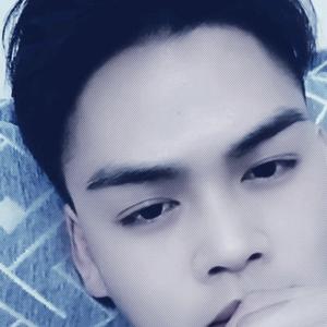 洒脱神秘人头像