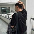鱼哭水不知739头像