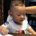 嘿再看就把伱吃掉285头像