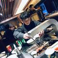 萌三金呀头像